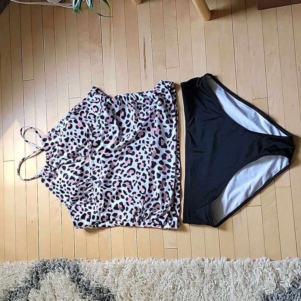 Beachsissi Women's 2 piece swim suit